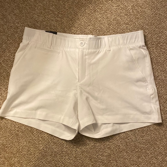 Under Armour Golf Shorts - Picture 1 of 4